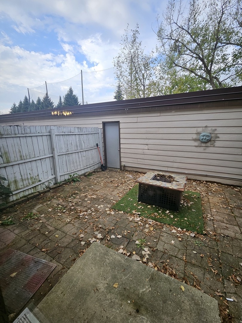 1239 SAN SIMEON Drive, Hanover Park, IL 60133