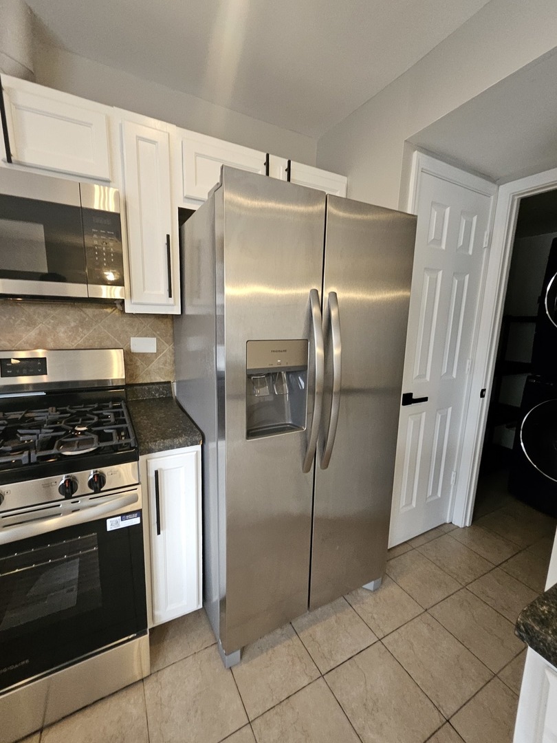 1239 SAN SIMEON Drive, Hanover Park, IL 60133