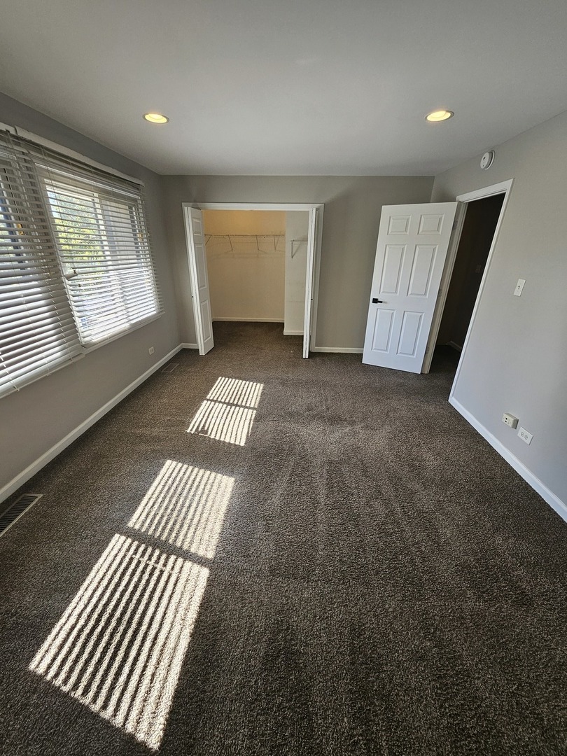 1239 SAN SIMEON Drive, Hanover Park, IL 60133
