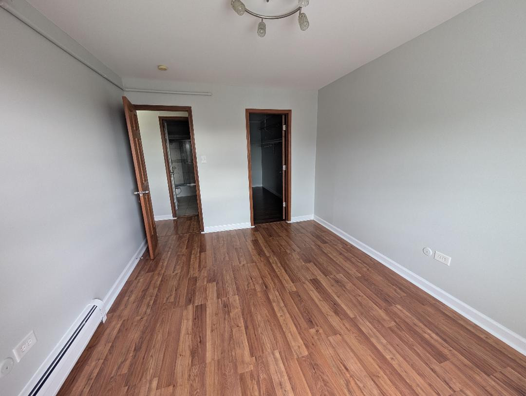 8556 W 102nd Terrace #5-315, Palos Hills, IL 60465