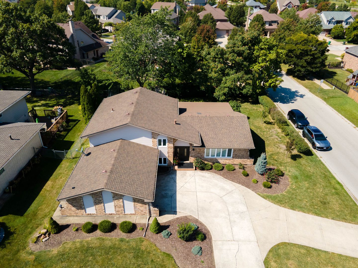 12360 Derby Lane, Orland Park, IL 60467