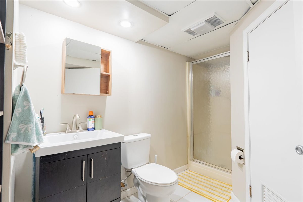 711 Lara Road, Normal, IL 61761