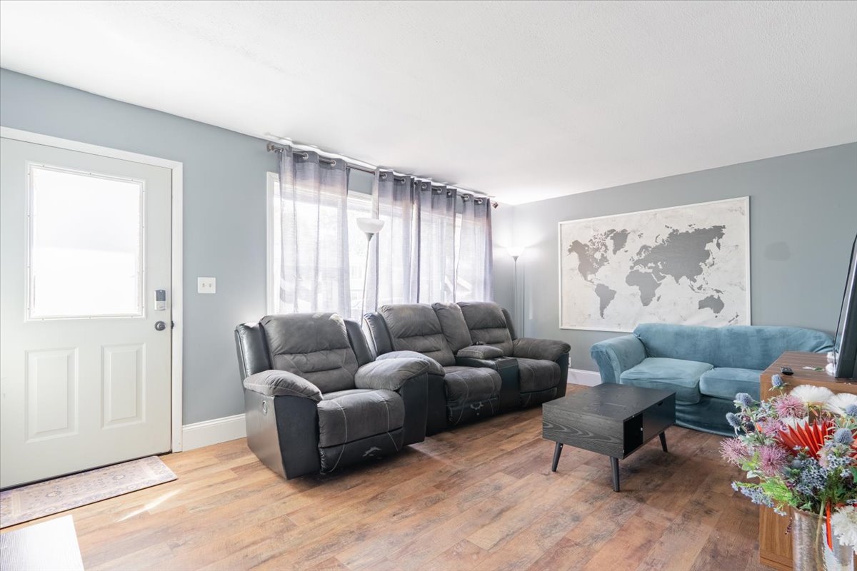 711 Lara Road, Normal, IL 61761