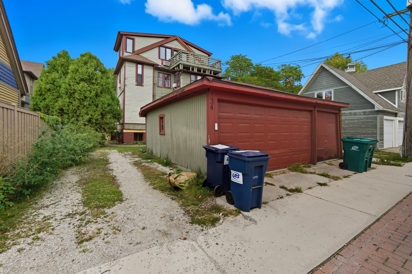 134 S Kenilworth Avenue #2N, Oak Park, IL 60302