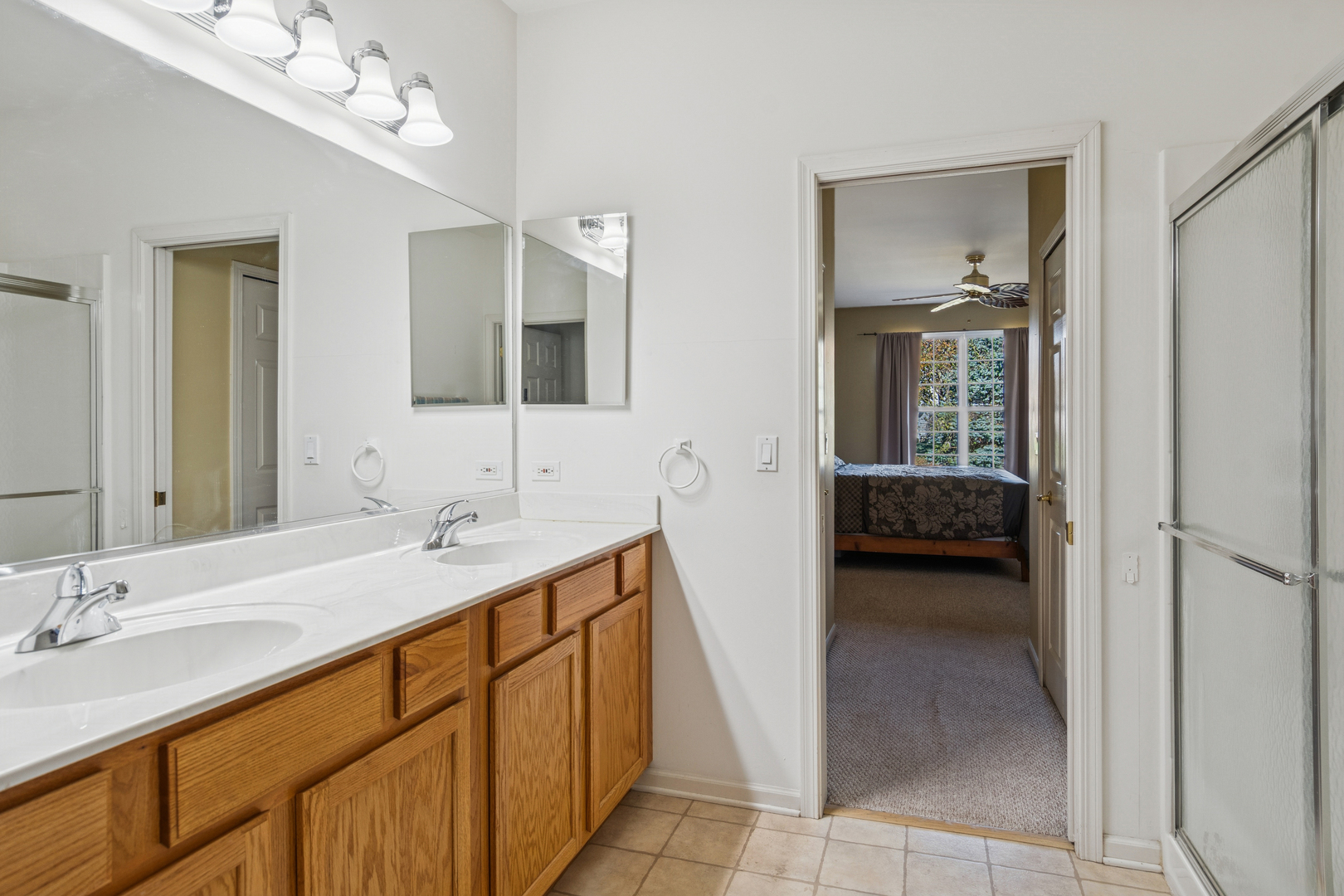 602 Clearwater Court, Oswego, IL 60543