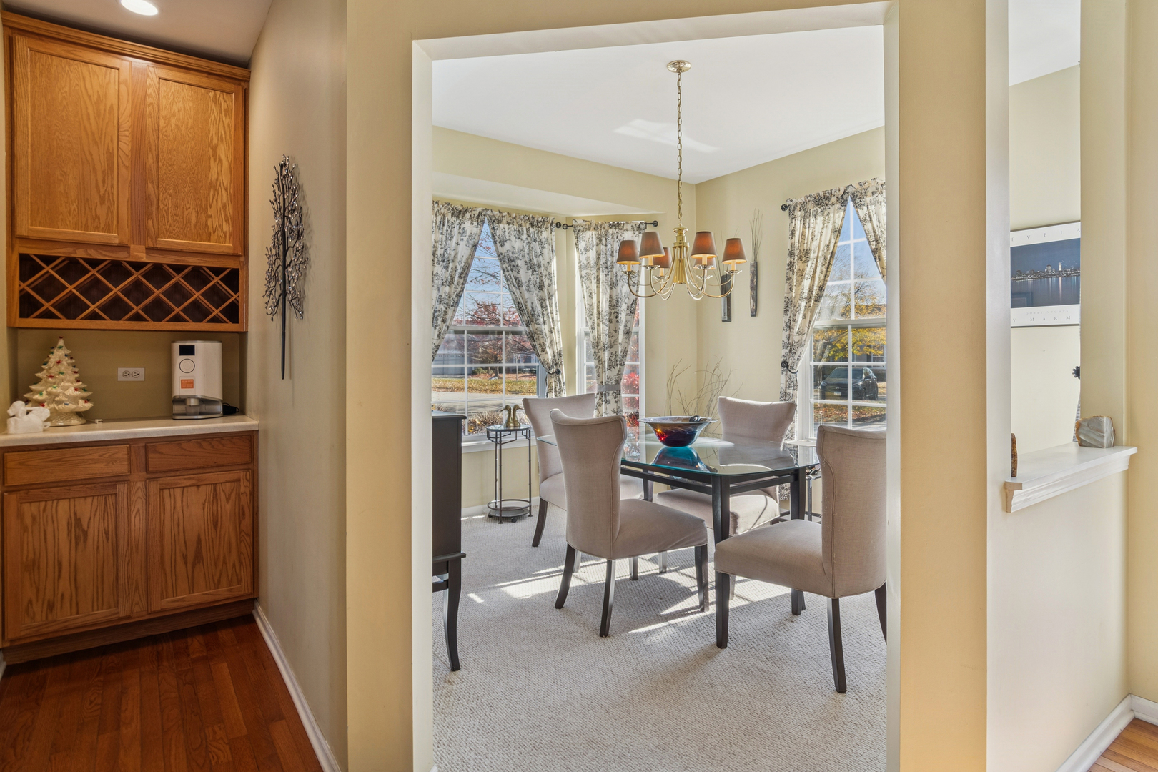 602 Clearwater Court, Oswego, IL 60543