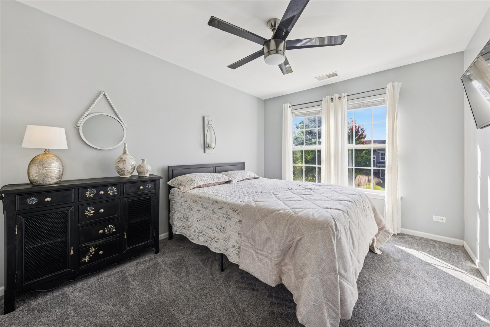 208 Belle Vue Court #A, Sugar Grove, IL 60554