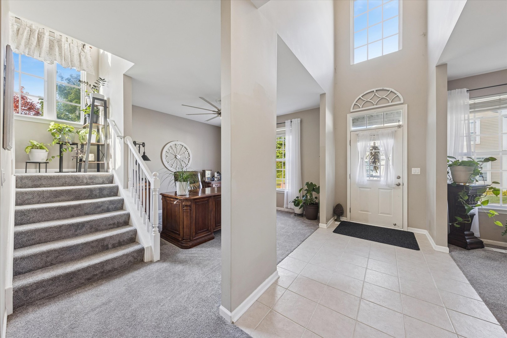 208 Belle Vue Court #A, Sugar Grove, IL 60554