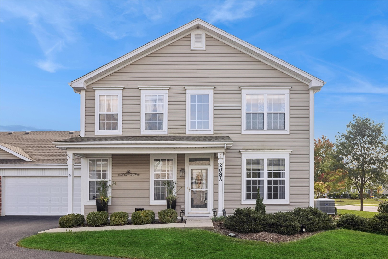 208 Belle Vue Court #A, Sugar Grove, IL 60554