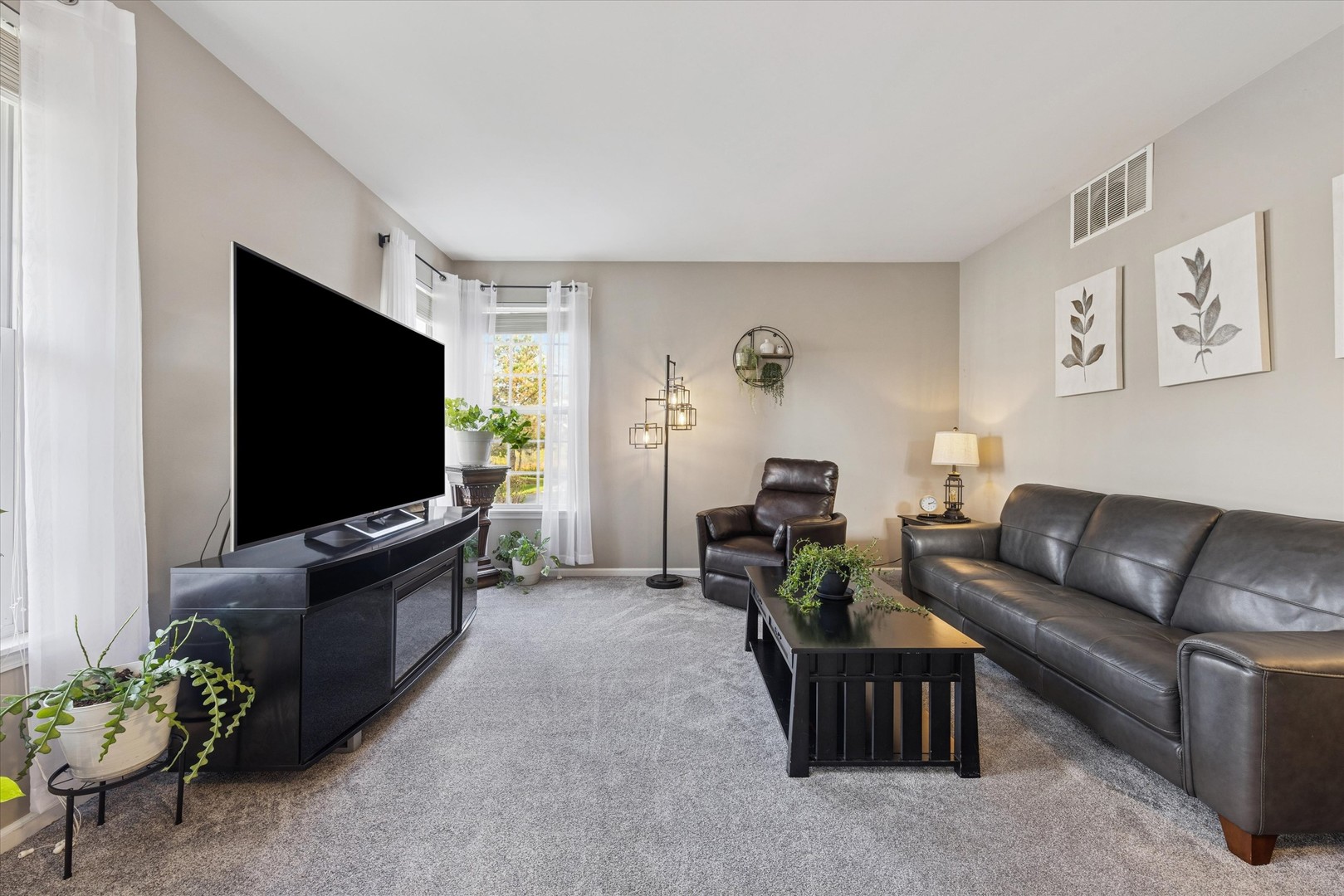 208 Belle Vue Court #A, Sugar Grove, IL 60554