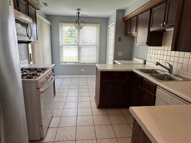 181 BROOK Lane #181, Vernon Hills, IL 60061