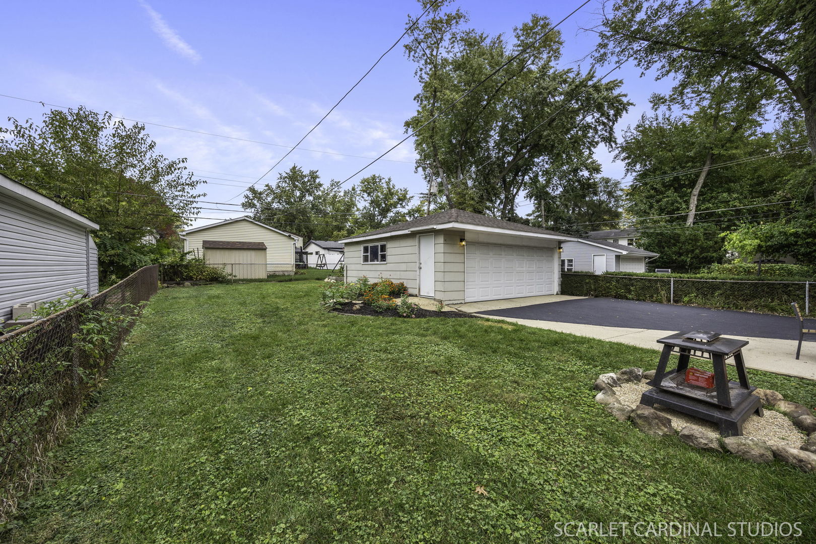 596 Lowden Avenue, Glen Ellyn, IL 60137