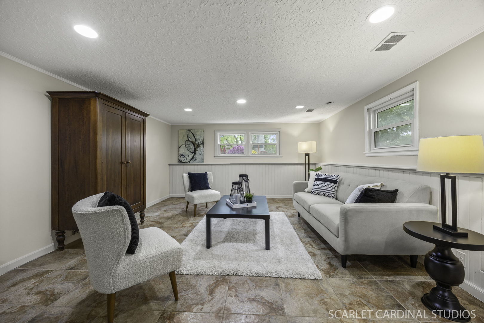 596 Lowden Avenue, Glen Ellyn, IL 60137