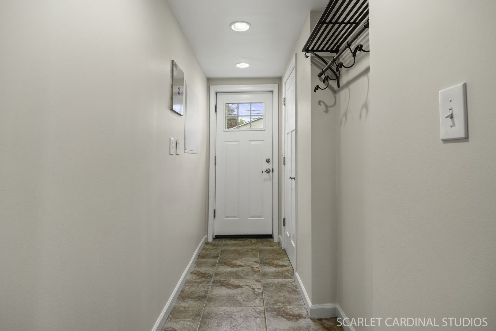 596 Lowden Avenue, Glen Ellyn, IL 60137