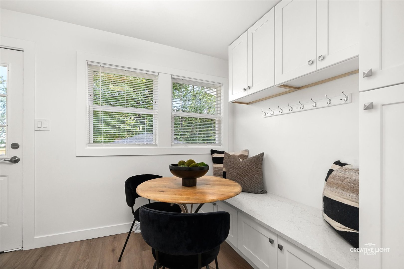 5505 Pershing Avenue, Downers Grove, IL 60515