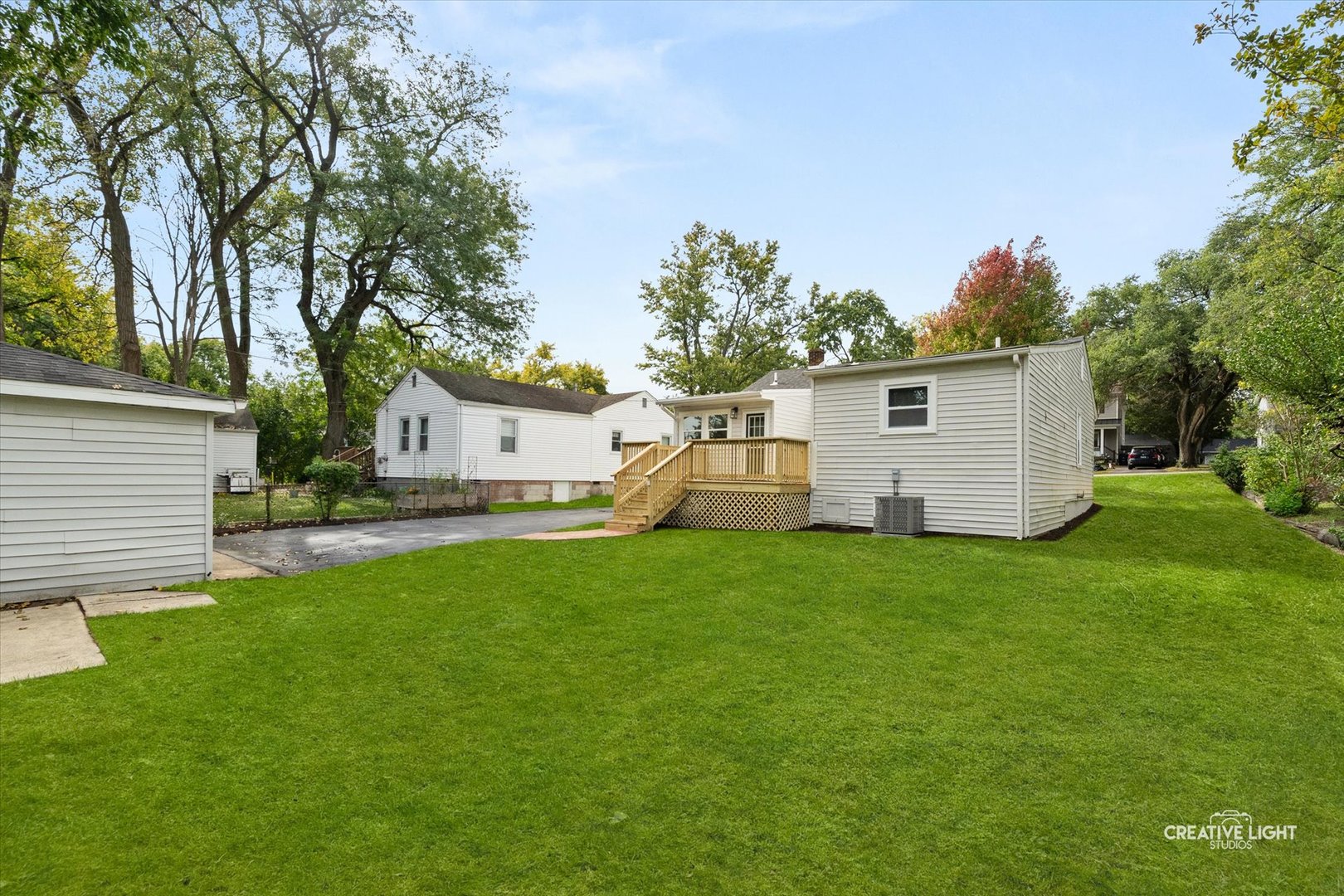5505 Pershing Avenue, Downers Grove, IL 60515