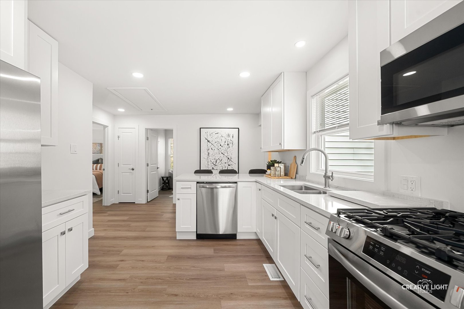 5505 Pershing Avenue, Downers Grove, IL 60515