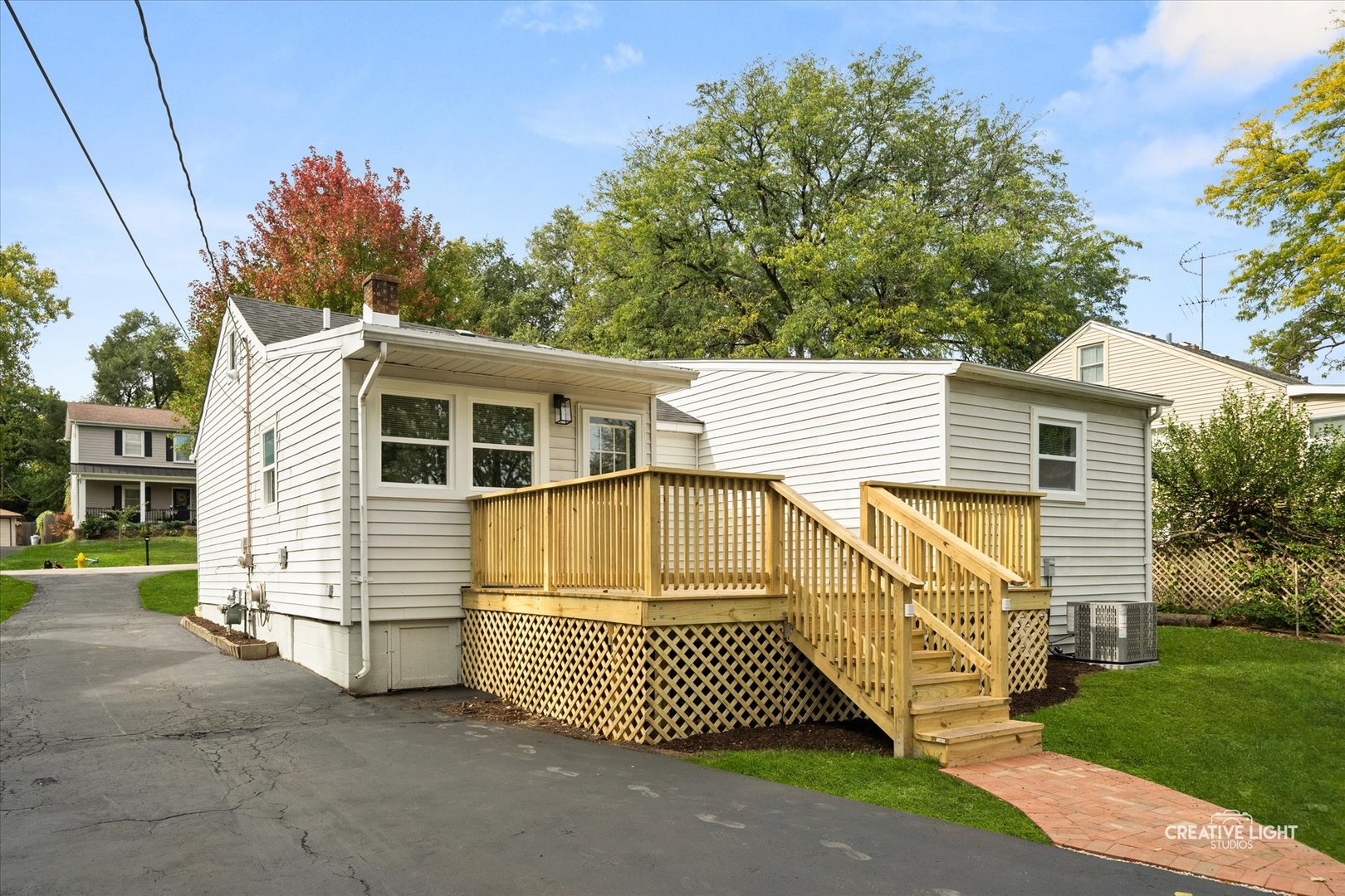 5505 Pershing Avenue, Downers Grove, IL 60515