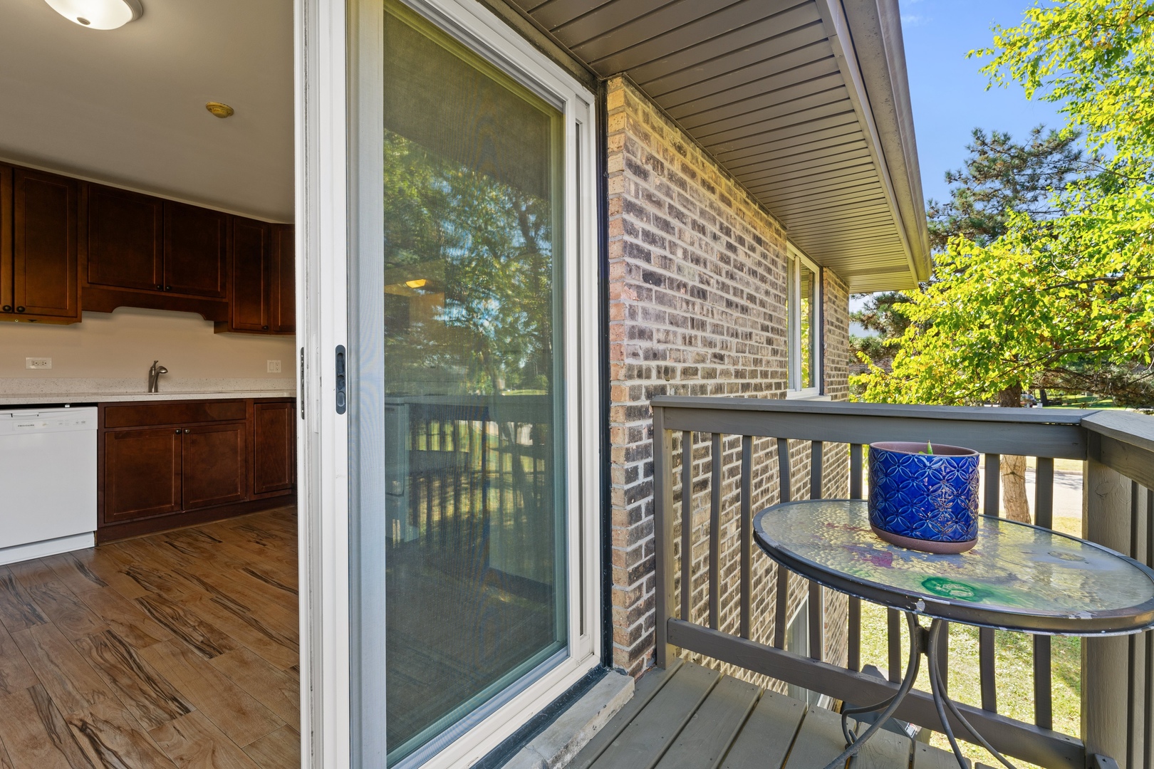514 Brookside Drive #C, Westmont, IL 60559