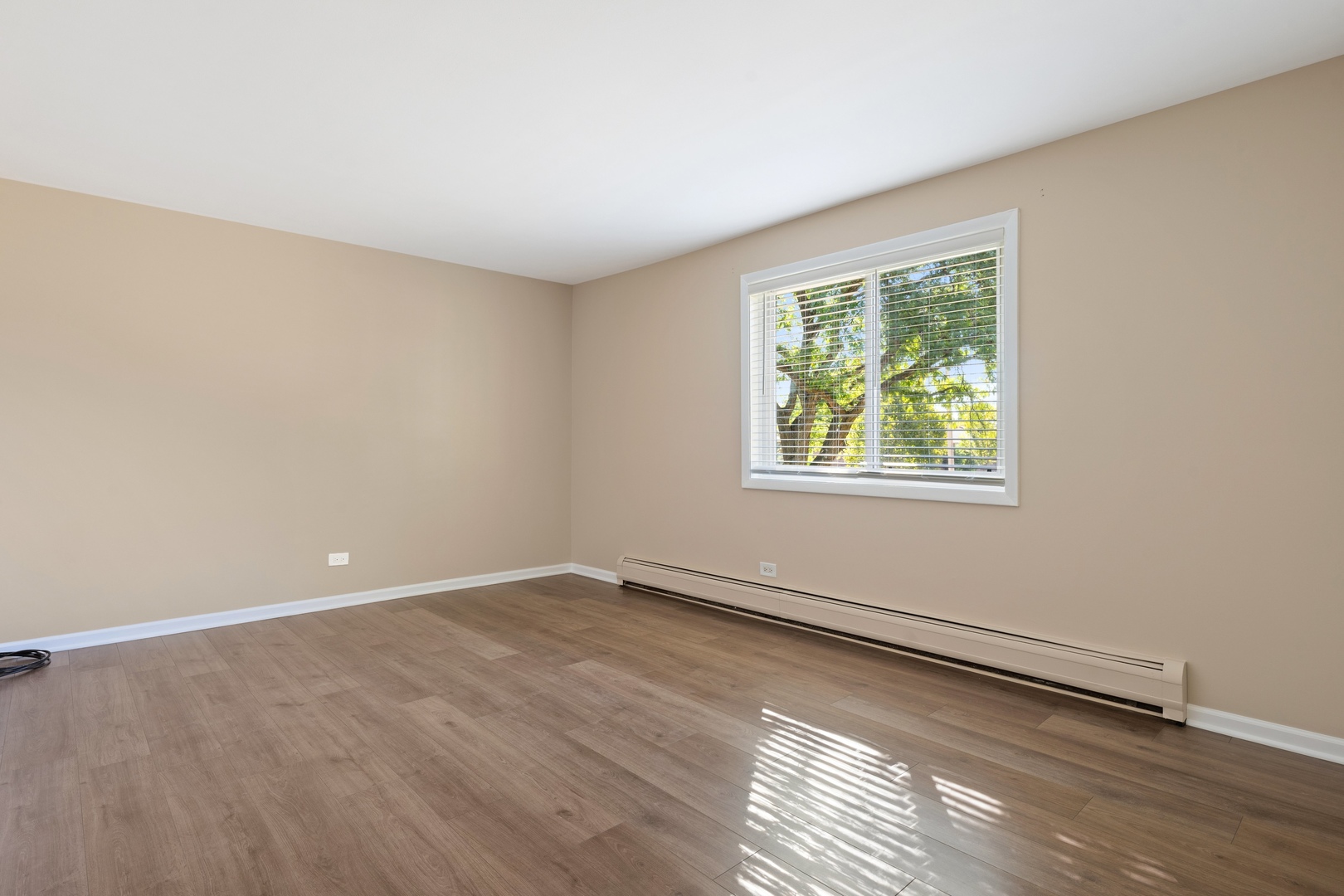 514 Brookside Drive #C, Westmont, IL 60559
