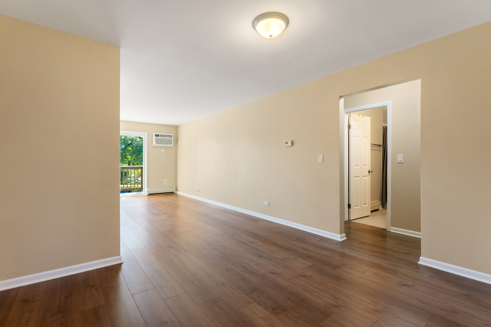 514 Brookside Drive #C, Westmont, IL 60559