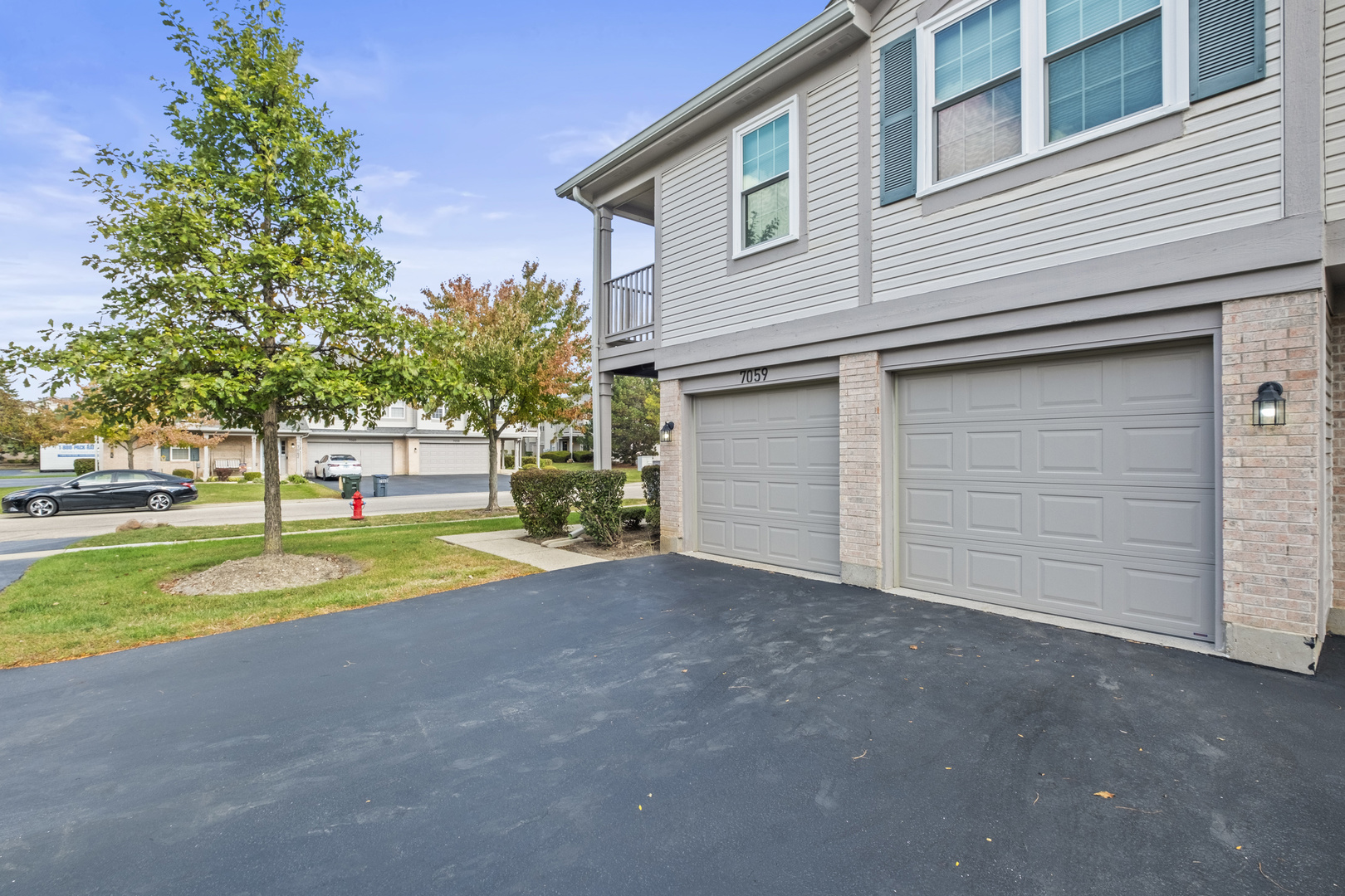 7059 S STRATTON Lane, Gurnee, IL 60031