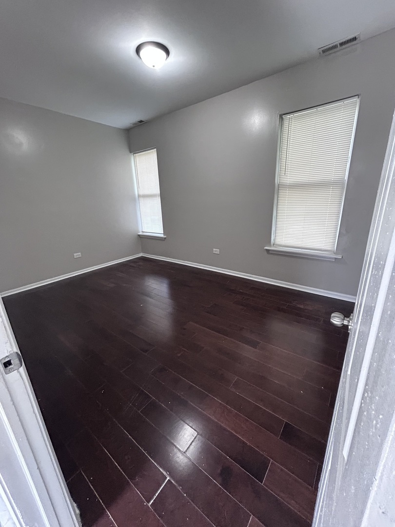 7139 S Parnell Avenue, Chicago, IL 60621