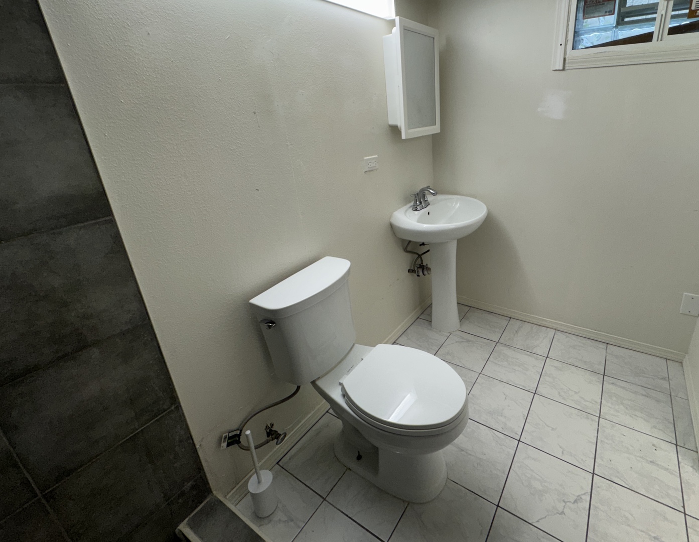 18434 Torrence Avenue #BSMT, Lansing, IL 60438