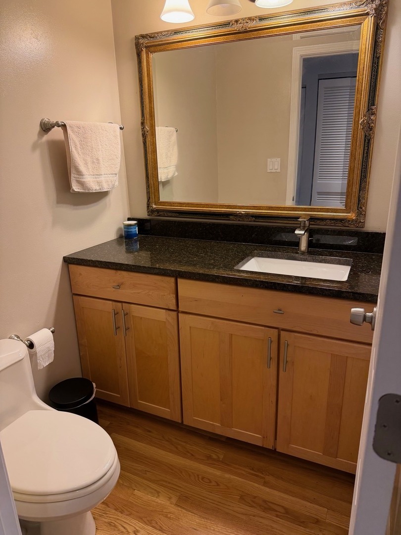 14 Newtown Drive, Buffalo Grove, IL 60089