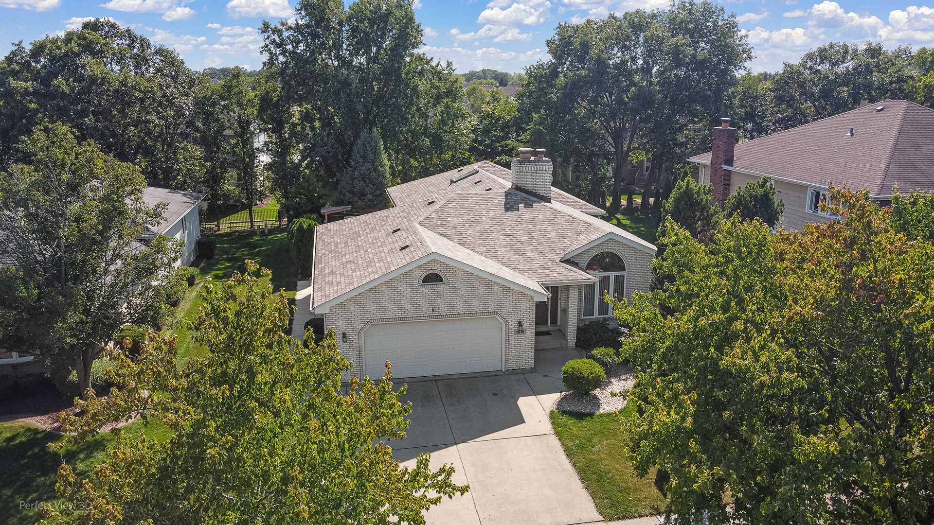 1216 Country Lane, Lemont, IL 60439