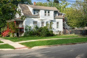 3545 Oak Avenue, Brookfield, IL 60513