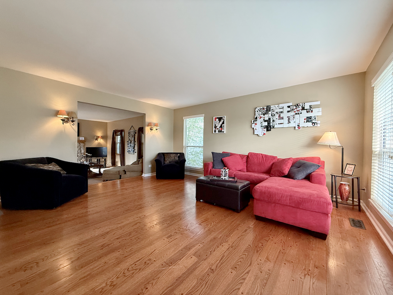 1664 Brighton Drive, Mundelein, IL 60060