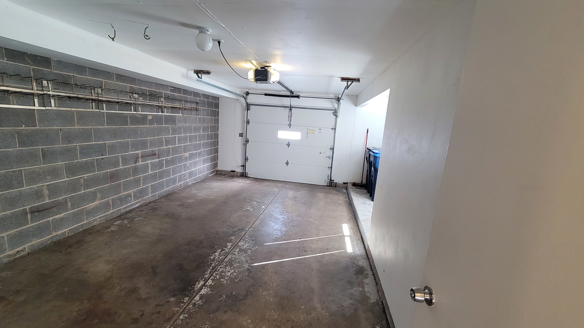 120 COTUIT Court #120, Schaumburg, IL 60193