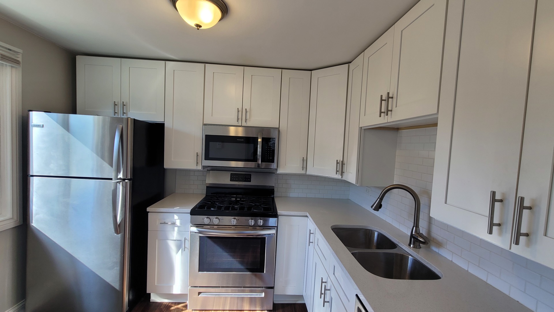 120 COTUIT Court #120, Schaumburg, IL 60193