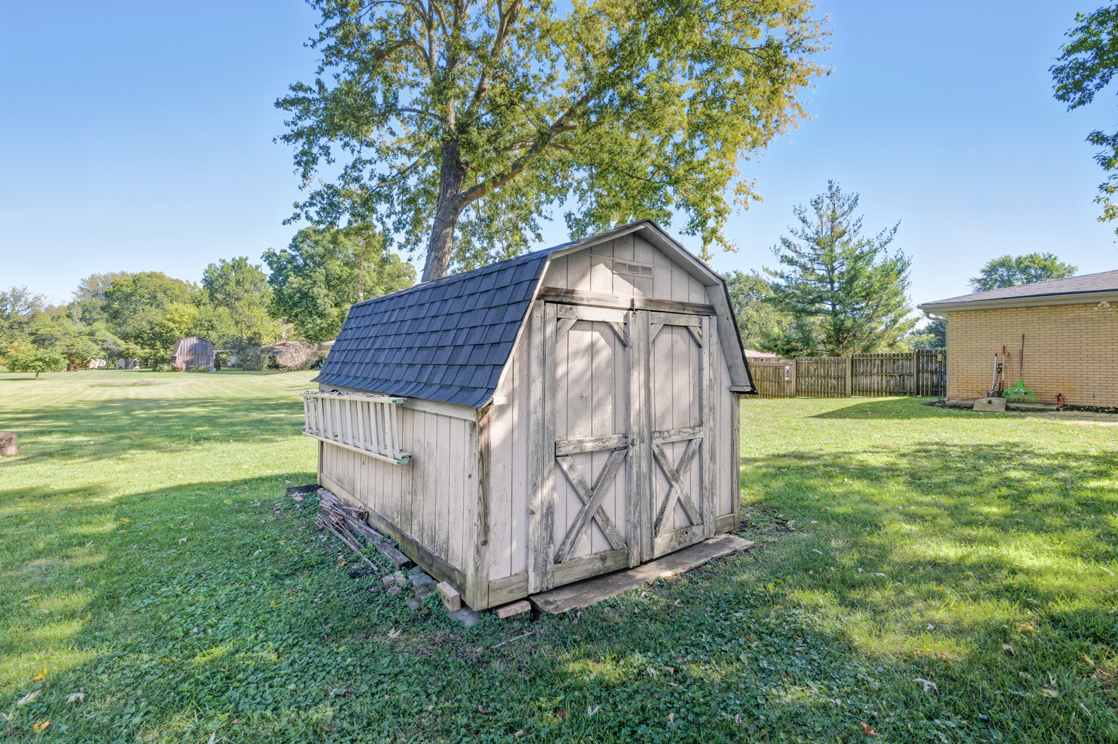 19 Brookside Lane, Bristol, IL 60512