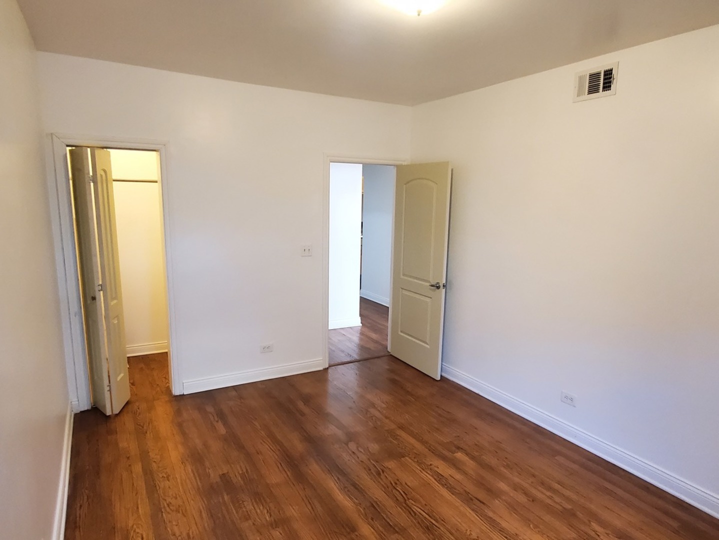 7306 S Oglesby Avenue #2, Chicago, IL 60649