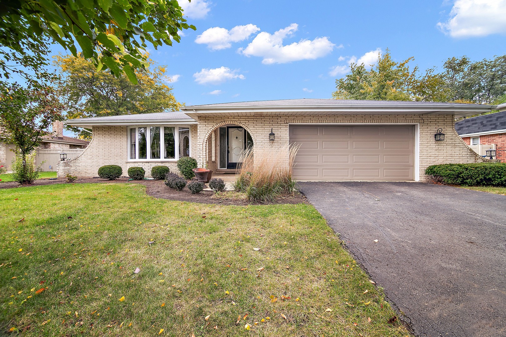 6220 W 129th Place, Palos Heights, IL 60463