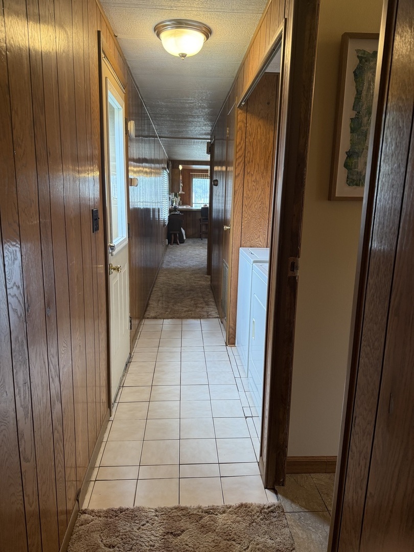 608 Tanglewood Road, Matteson, IL 60443