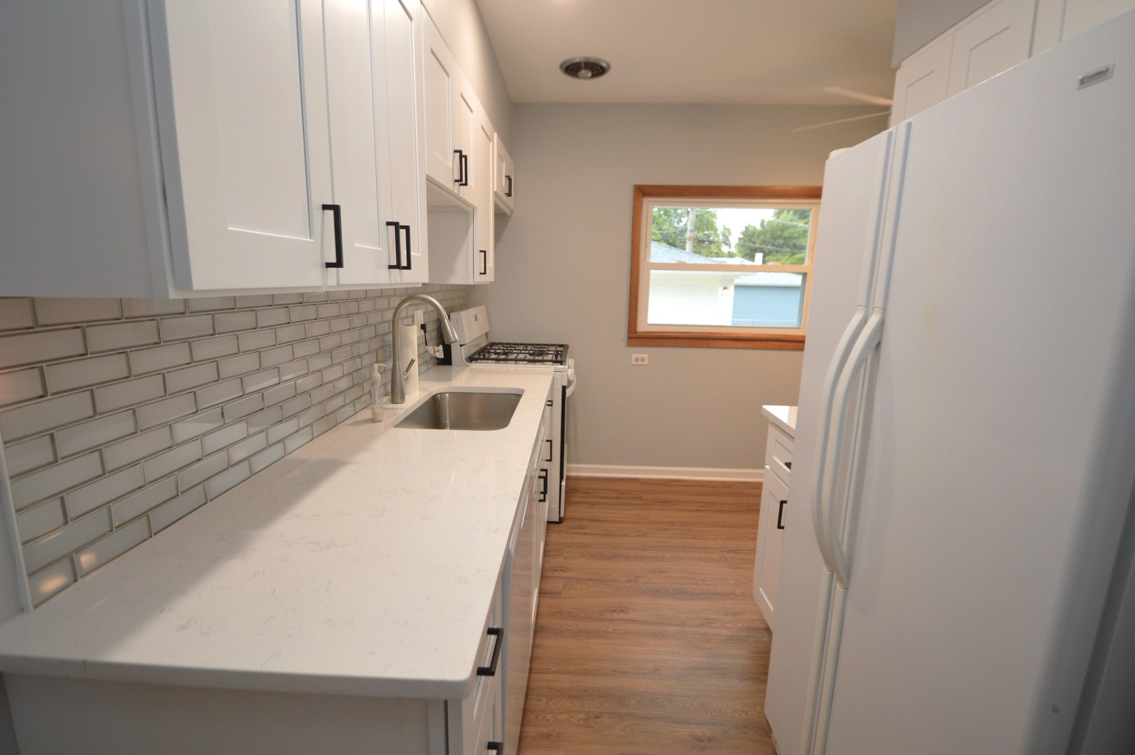 11148 Shelley Street, Westchester, IL 60154