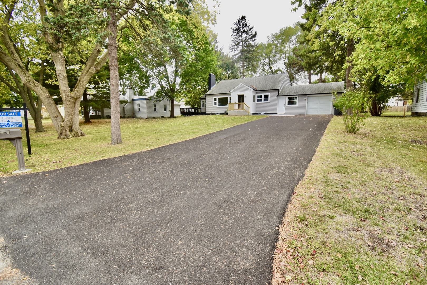 1914 Elim Avenue, Zion, IL 60099