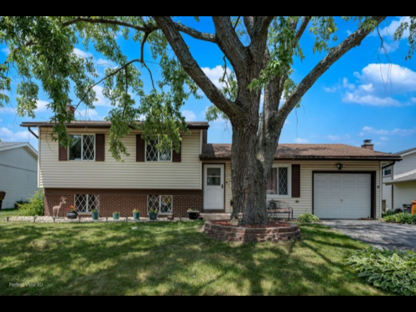 5112 Deerpath Road, Oak Forest, IL 60452