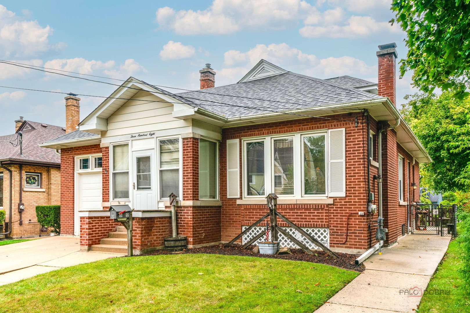 308 Mckinley Avenue, Libertyville, IL 60048