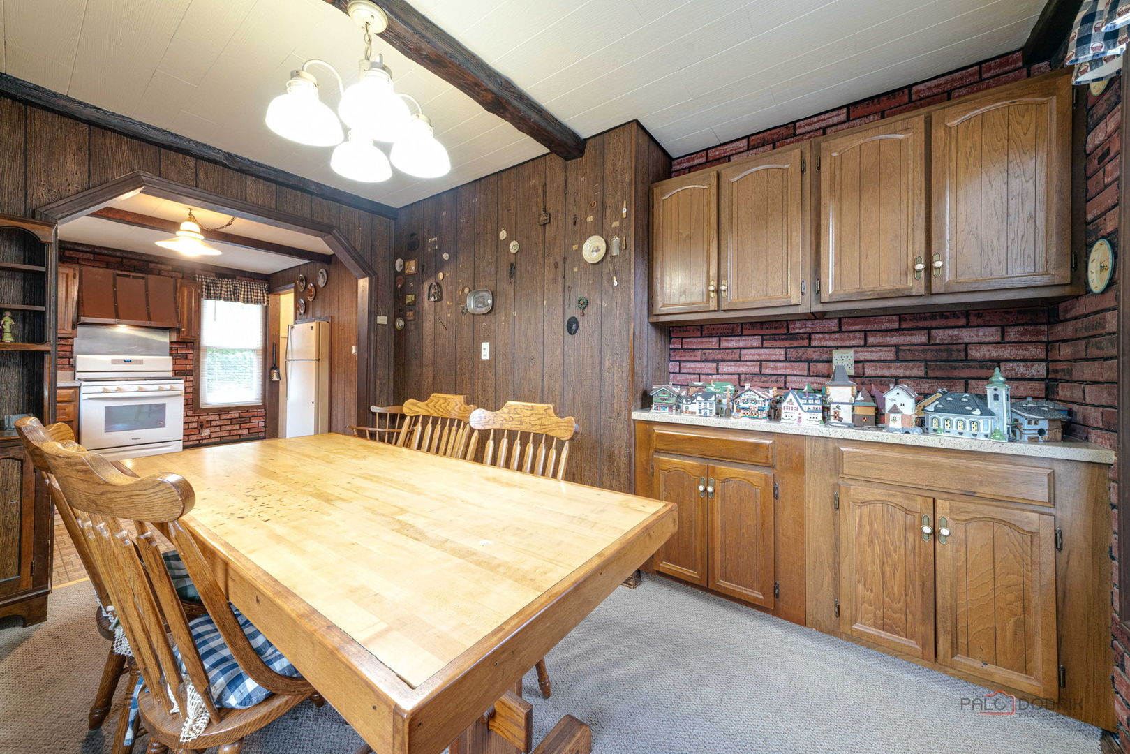 308 Mckinley Avenue, Libertyville, IL 60048