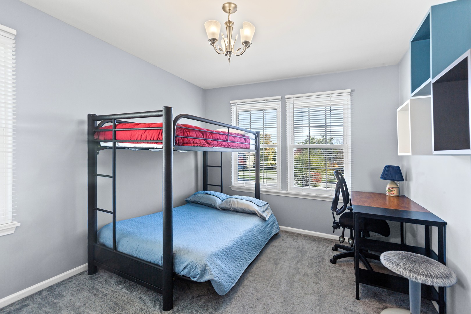 461 N NEWBERRY Court, Lake Zurich, IL 60047