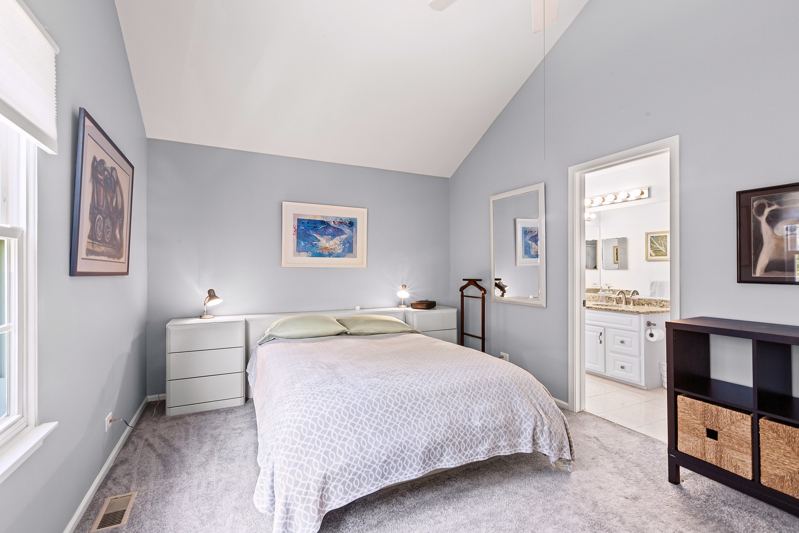 461 N NEWBERRY Court, Lake Zurich, IL 60047