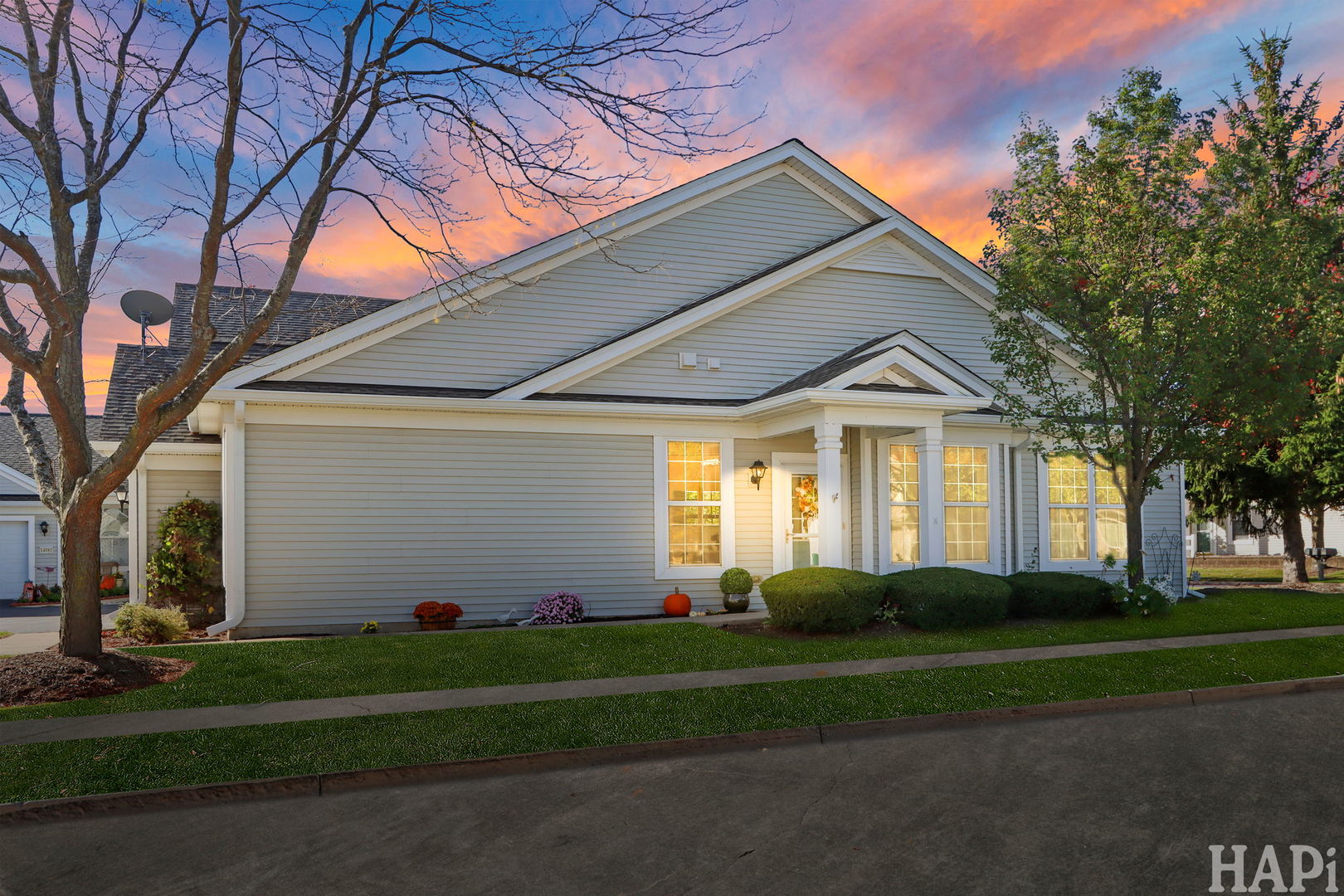 14089 Moraine Hills Drive, Huntley, IL 60142