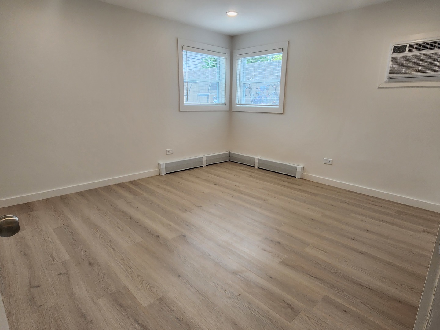 20779 Elizabeth Avenue #G, Lincolnshire, IL 60069