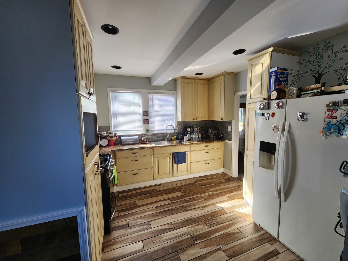 2104 Elim Avenue, Zion, IL 60099