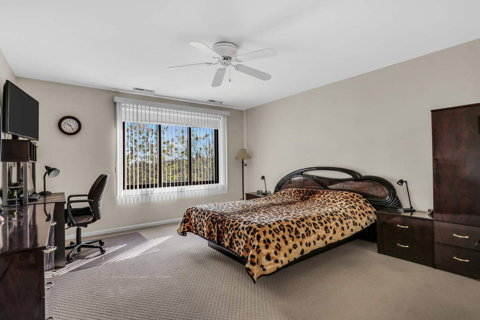 7601 N Lincoln Avenue #511, Skokie, IL 60077