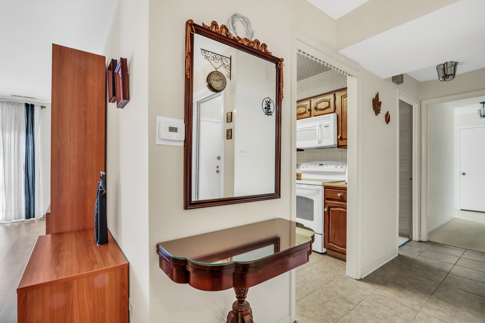 7601 N Lincoln Avenue #511, Skokie, IL 60077